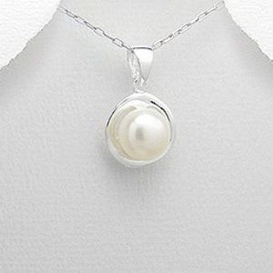 003 🆕 925 Silver Necklace with Freshwater Pearl